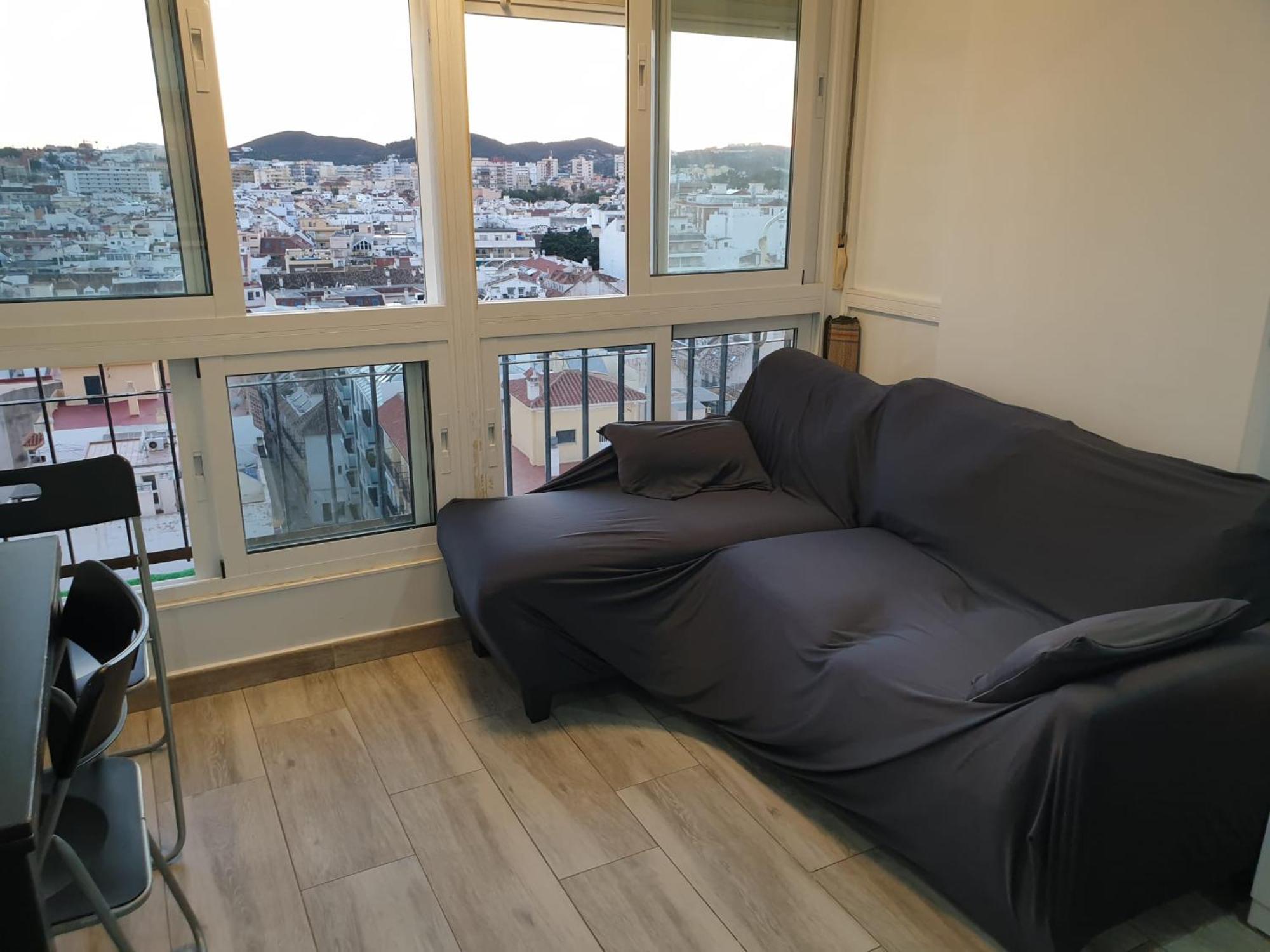Апартаменты Apartamento Entre El Mar Y Las Vistas Фуэнхирола Экстерьер фото