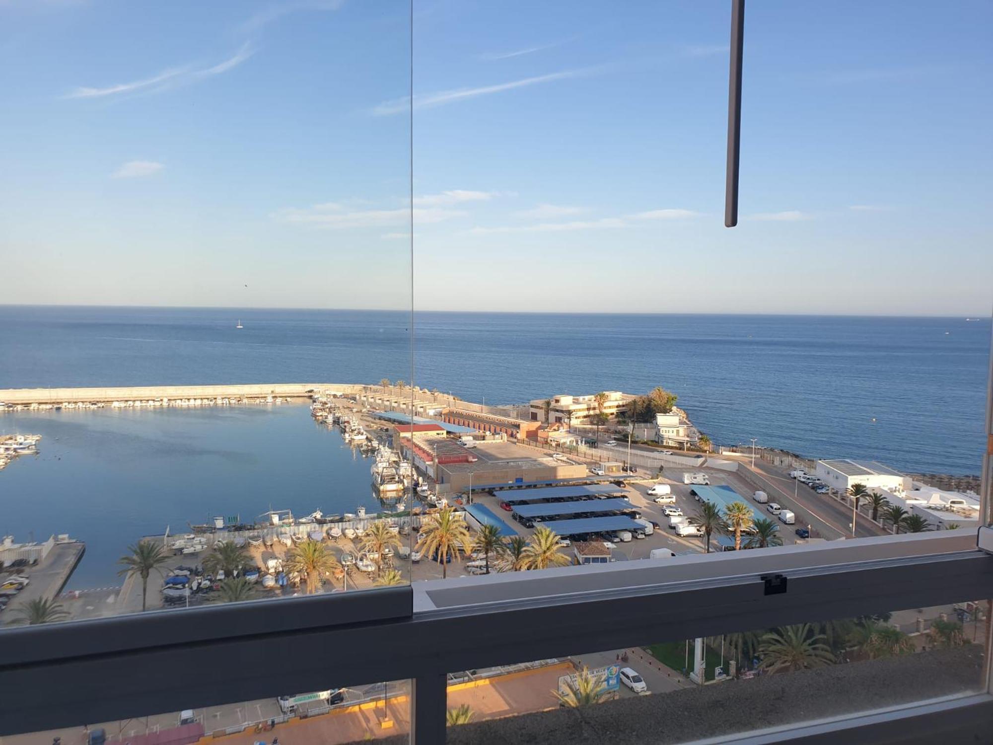 Апартаменты Apartamento Entre El Mar Y Las Vistas Фуэнхирола Экстерьер фото