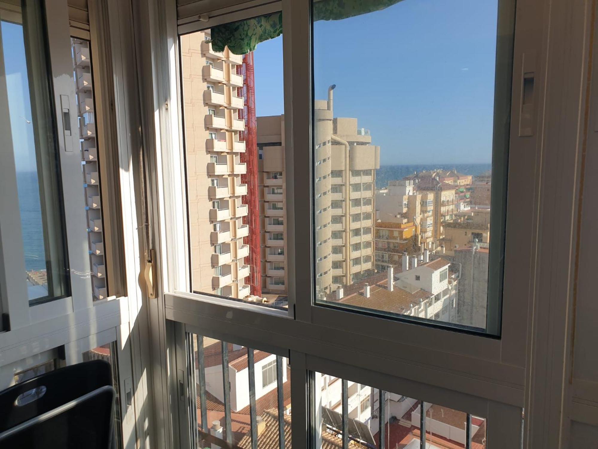 Апартаменты Apartamento Entre El Mar Y Las Vistas Фуэнхирола Экстерьер фото